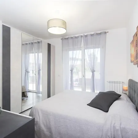 Kibilu - Via Del Nebbiolo * Řím