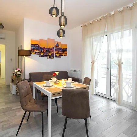 Kibilu - Via Del Nebbiolo * Řím